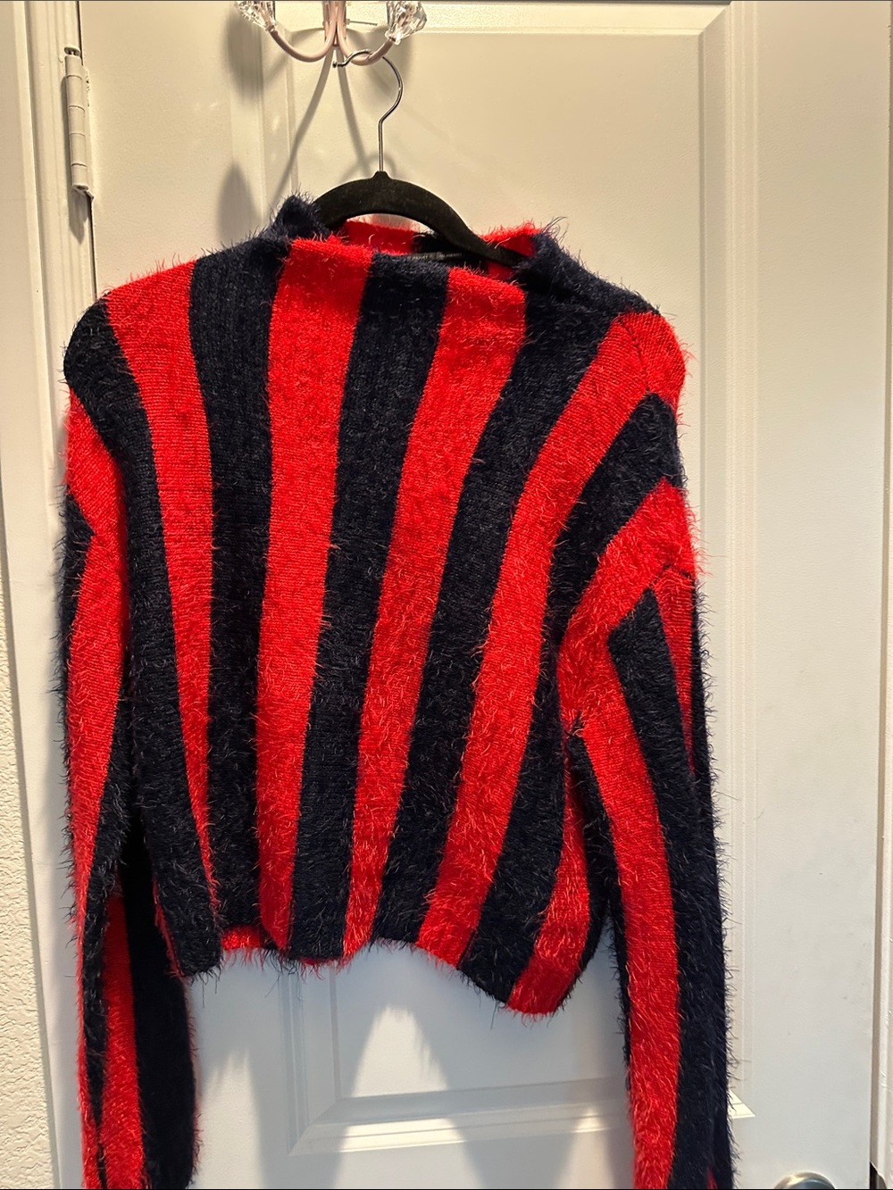 Blank NYC Fuzzy Striped Cropped Sweater - Red & Blue